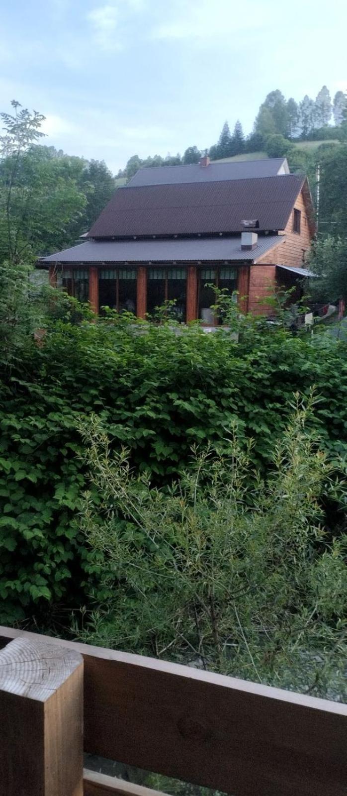 拉泽希纳 Gostynnyi Dvir U Marichky酒店 外观 照片